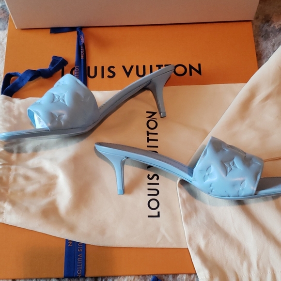 Louis Vuitton Blue Revival 2in Heel Monogram Leather Mule Sandal - Picture 6 of 14